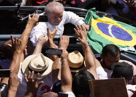 لولا داسیلوا با پیروزی «مویرگی» بر بولسونارو، به عرصه قدرت برزیل بازگشت