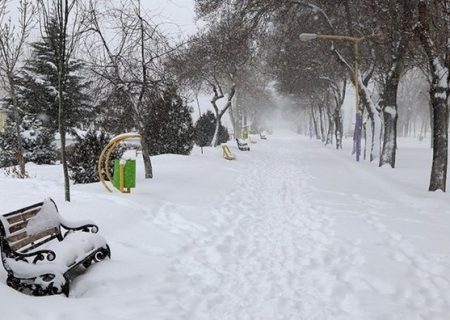 سراب برای دومین روز متوالی سردترین شهر کشور شد