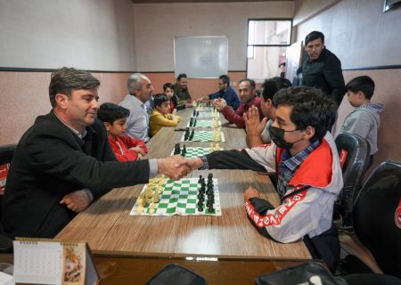 پایان رقابت ۵۰ شطرنج باز در مسابقات جام رمضان منطقه آزاد ارس