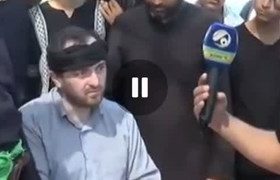 فیلم| ماجرای تعمیر کفش زائران امام حسین (ع) توسط پزشک تبریزی