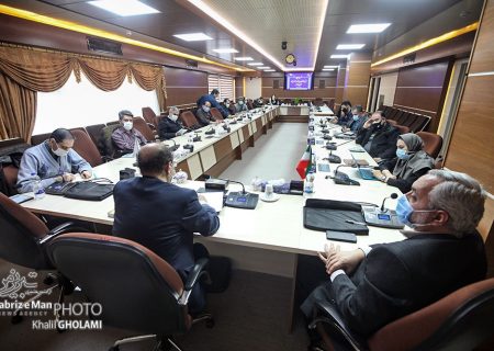 نشست خبری رئیس سازمان مدیریت و برنامه‌ریزی آذربایجان‌شرقی