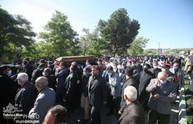 مراسم وادع با مادر امام جمعه تبریز