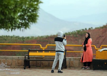 یک روز جمعه در بهار عینالی