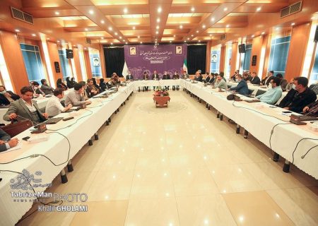 نشست مدیران صنعت و معدن با اصحاب رسانه استان
