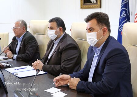 جلسه شورای اسلامی استان به ریاست دبیری