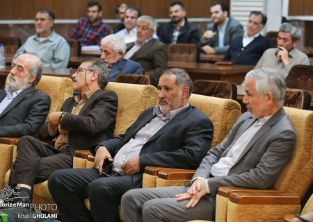مجلس هشتم وحدت به آیین آسمان