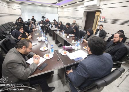 نشست خبری رئیس حوزه هنری آذربایجان شرقی