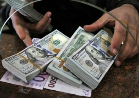 بازگشت دلار در بازار آزاد به زیر ۶۰ هزار تومان