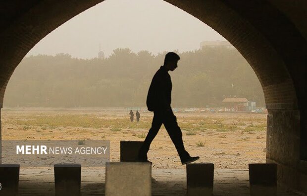 افزایش سرعت وزش باد و غبار رقیق در تهران