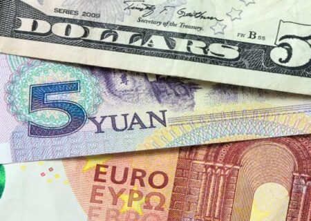 قیمت دلار و یورو چهارشنبه ۱۷ بهمن؛ کاهش نرخ‌ دلار در بازار رسمی تجاری