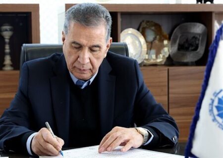 رئیس اتاق ایران: دولت با محتکرین برخورد قاطع داشته باشد