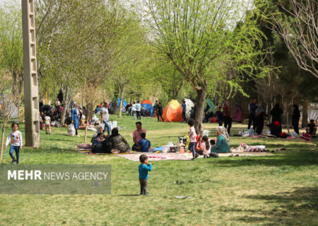 رعایت اخلاق طبیعت‌گردی در روز سیزدهم فروردین