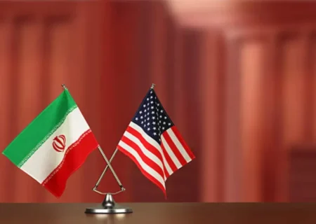 سایه شایعات بر سر مذاکرات ایران و آمریکا / از دعوت برای دیدار پزشکیان با ترامپ تا برنامه هسته‌ ای مشترک ایران و آمریکا