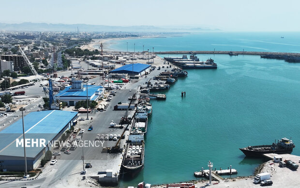 بندر شهید رجایی؛ شاهراه تجاری با کمترین نقش در واردات کالاهای اساسی