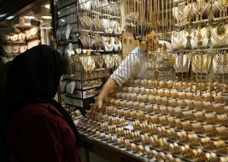 بازار طلا دیگر نای تکان خوردن ندارد؛ تداوم نوسانات جزئی قیمت طلا و سکه