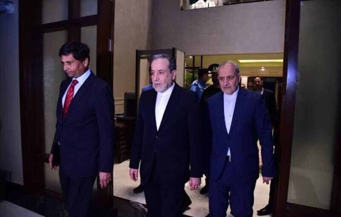 عراقچی وارد پایتخت پاکستان شد