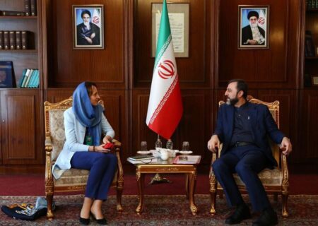 غریب‌آبادی: تحریم‌های یکجانبه ناقض حقوق بشر هستند