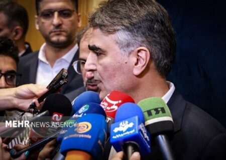 فرزین: نیازی به استفاده از سوئیفت نداریم