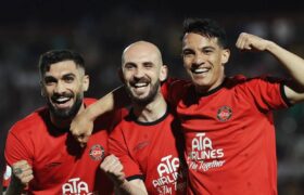 تراکتور پاک ترین قهرمان فوتبال ایران