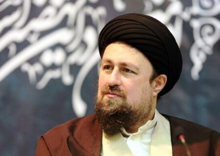 سید حسن خمینی: امروز، وحدت حول محور ایران اسلامی راه حفظ کشور از تجاوزات و تهدیدات است