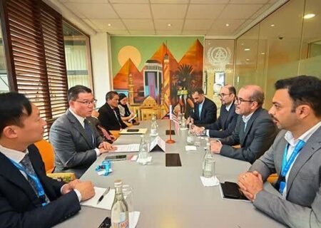 اشتراک‌گذاری ابتکارات ایران در زمینه بازآفرینی شهری با وزیر مسکن مالزی