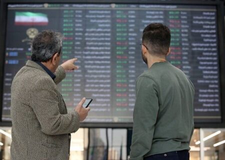 بازگشت حقیقی‌ها به معاملات بازار سرمایه