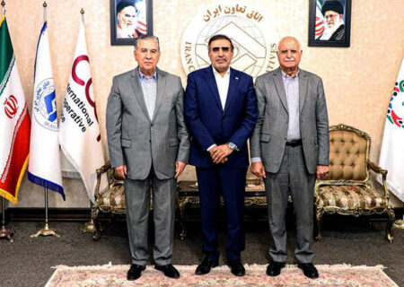 دعوت اتاق بازرگانی و اصناف از مردم برای شرکت در مراسم تشییع شهدای اخیر