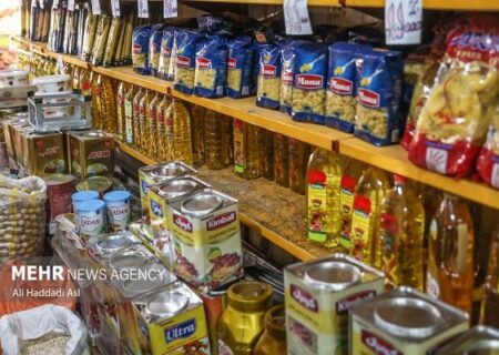 عرضه نکردن کالاهای اساسی اخلال در نظام اقتصادی است
