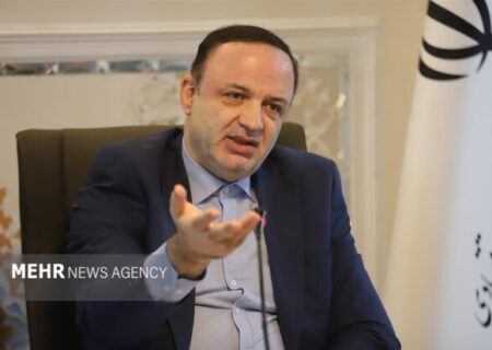 ترخیص ۱۱۸ هزار تن کالای اساسی از مناطق آزاد در ۱۲ روز جنگ