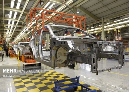 زیان انباشته خودروسازان از ۳۰۵ هزار میلیارد تومان عبور کرد!