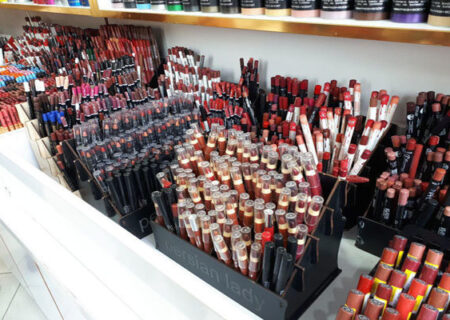 ۳۰ درصد بازار لوازم آرایشی و بهداشتی در قبضه قاچاقچیان