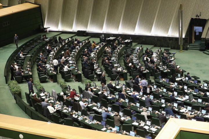 مادگی مجلس برای کمک به دولت جهت رفع ناترازی انرژی/ وضعیت مطلوب ذخیره سازی سوخت مایع