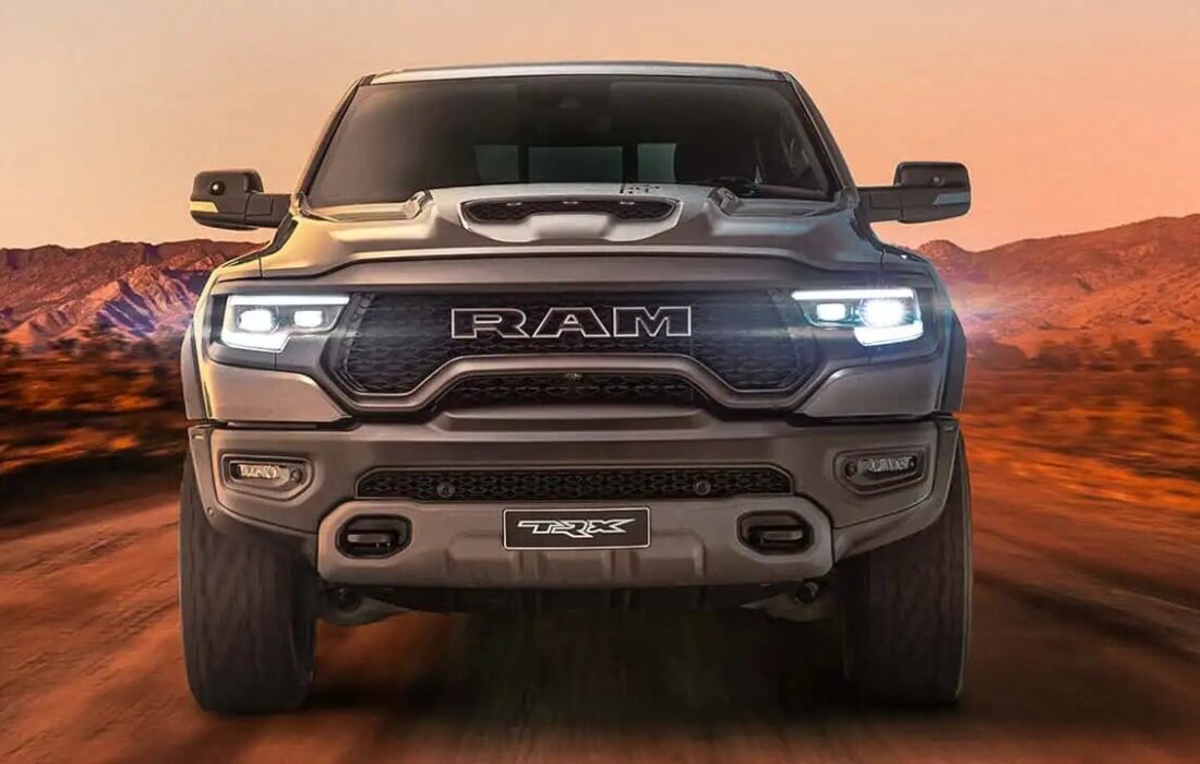 دایناسور آمریکایی برمی‌گردد / غرش دوباره موتور V8 /عکس
