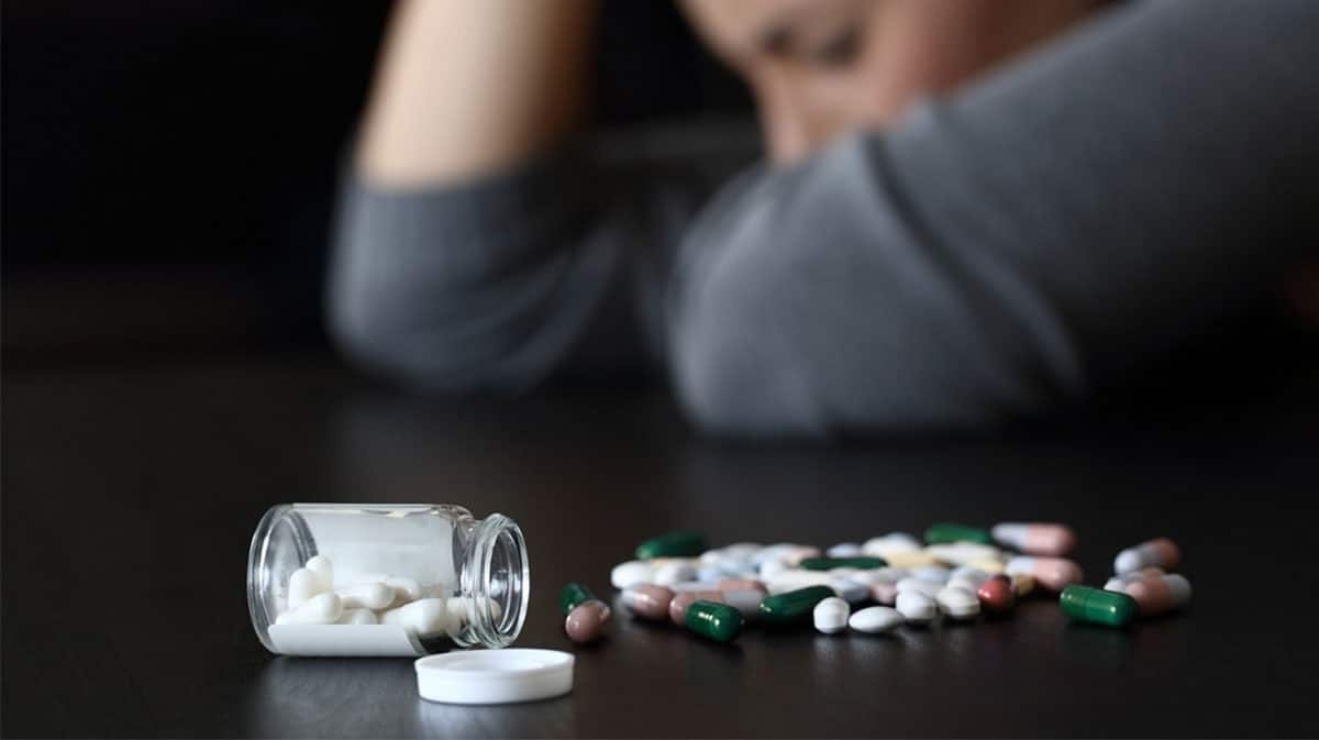 ترک دارو ضد افسردگی و مدت ترک انواع دارو ضد افسردگی | کلینیک ترک اعتیاد طلوعی دیگر