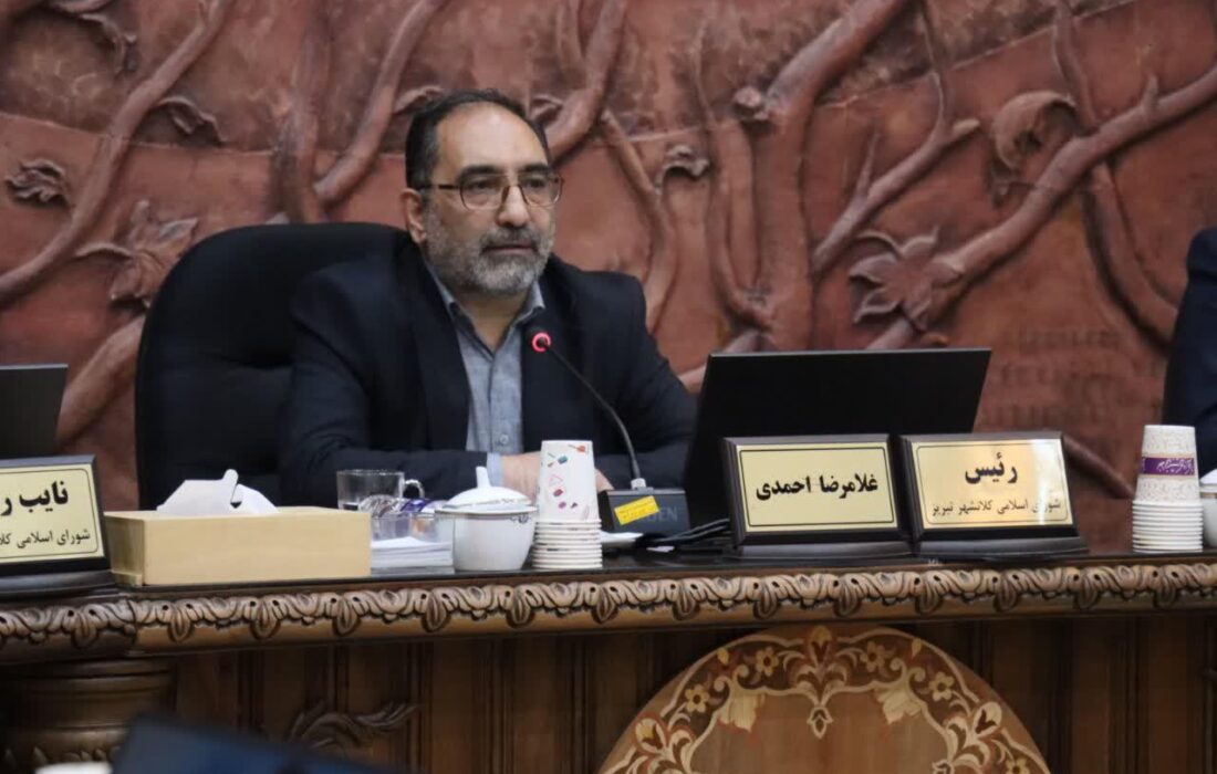 استاد شهریار سند افتخار ایران و آذربایجان است/ کفش دست‌دوز تبریز به عنوان میراث معنوی ملی ثبت شود