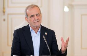پزشکیان: ما خودمان، خودمان را تحریم کرده‌ایم / آنهایی که نفت و گاز و سوخت ندارند و این منابع را می‌خرند چگونه زندگی می‌کنند؟ ما اینها را داریم و گرسنه هستیم / صرفه‌جویی ۱۰ درصدی در مصرف انرژی معادل ۱۸ میلیارد دلار است