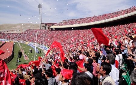 آغاز بلیت‌فروشی اینترنتی دیدار تراکتور – چادرملو یزد