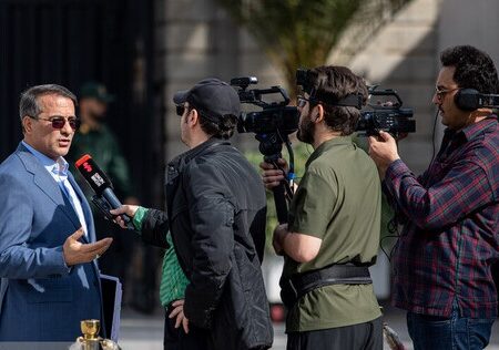 کوچک‌سازی دولت به نهاد ریاست جمهوری رسید