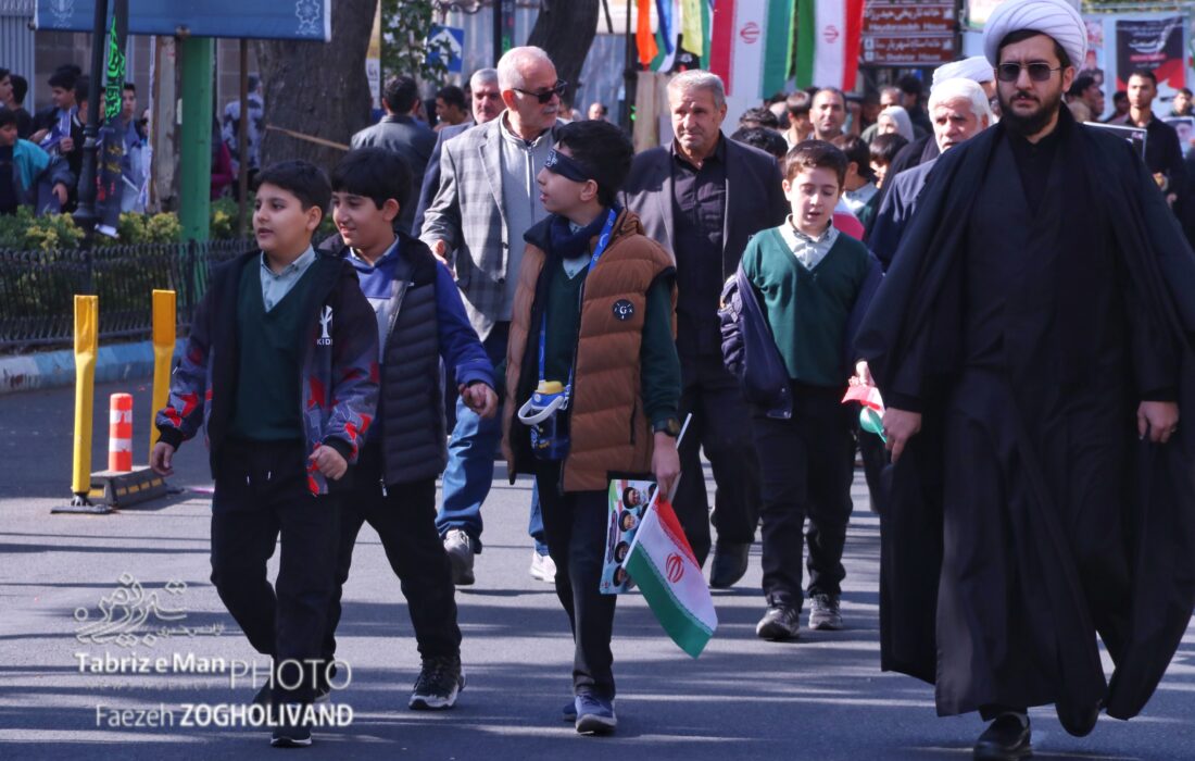 گزارش تصویری از راهپیمایی ۱۳ آبان