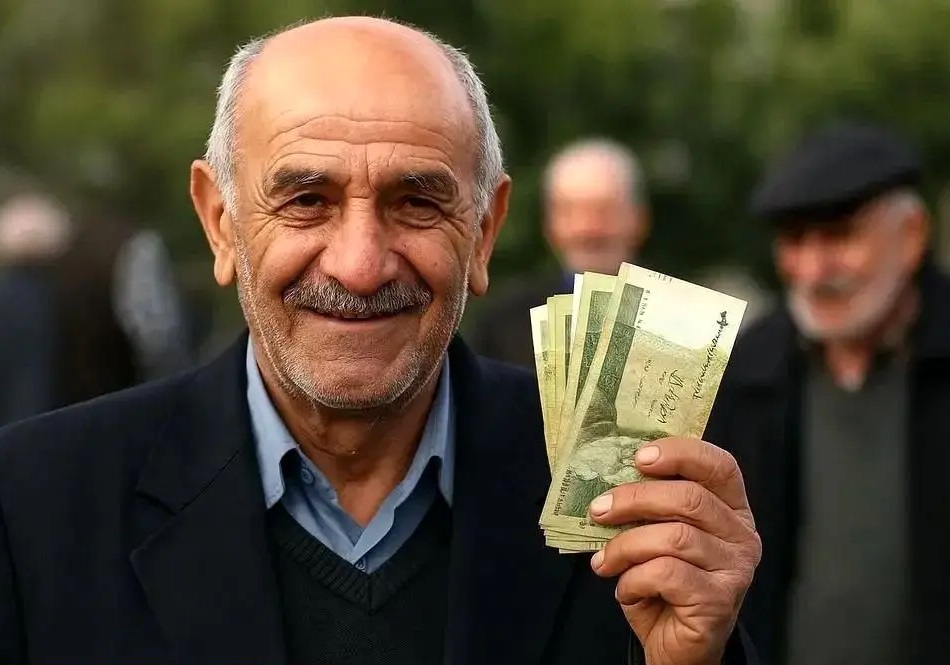 حقوق بازنشستگی کارکنان دولت ۵۰ درصد افزایش مییابد