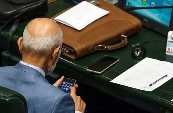 تمام نمایندگان مجلس اینترنت بدون فیلتر در اختیار دارند