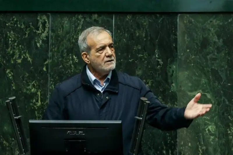 پزشکیان: تلاش دولت داشتن بودجه بدون کسری است/ مهار تورم، شفافیت و عدالت اولویت های بودجه