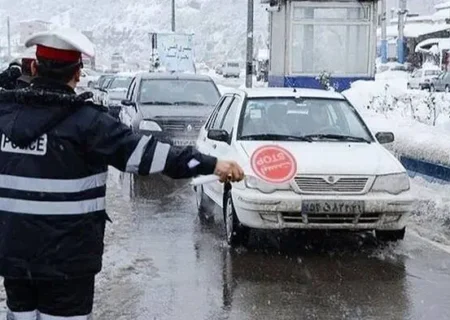 تاکید چندباره پلیس به رانندگان: همراه داشتن تجهیزات زمستانی در سفرها