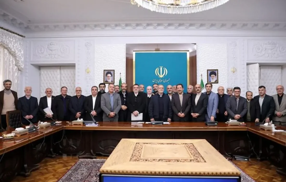 اتخاذ ۴ تصمیم مهم دولت و مجلس برای حمایت از بازار و فعالان اقتصادی