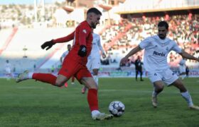 دیدار معوقه هفته هفتم لیگ برتر فوتبال؛ تراکتور – ملوان بندرانزلی