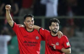 آتش‌بازی تراکتور در سرمای تبریز/ شاگردان اسکوچیچ‌ با چهار گل به مکان دوم رسیدند