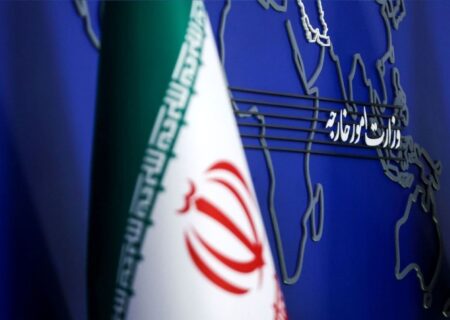 همکاری انگلیس با آمریکا در حمله به ایران، همدستی در جنایت تجاوز است