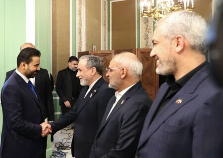 مشکل ما با آمریکا میانجی نیست بلکه رویکرد غیرمنطقی واشنگتن است